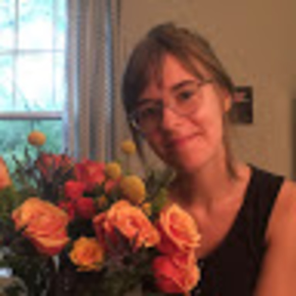 Meet your Posher, Michelle - Picture 1 of 1